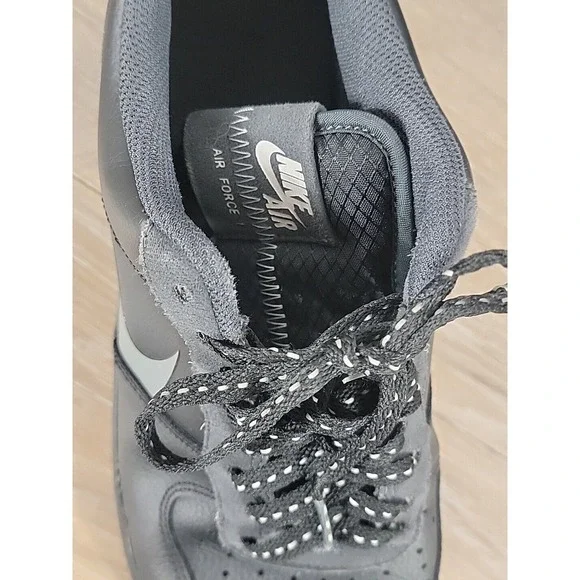 Nike Air Force 1 Low‎ Grey Swoosh SIZE 8 Mens - Picture 6 of 16